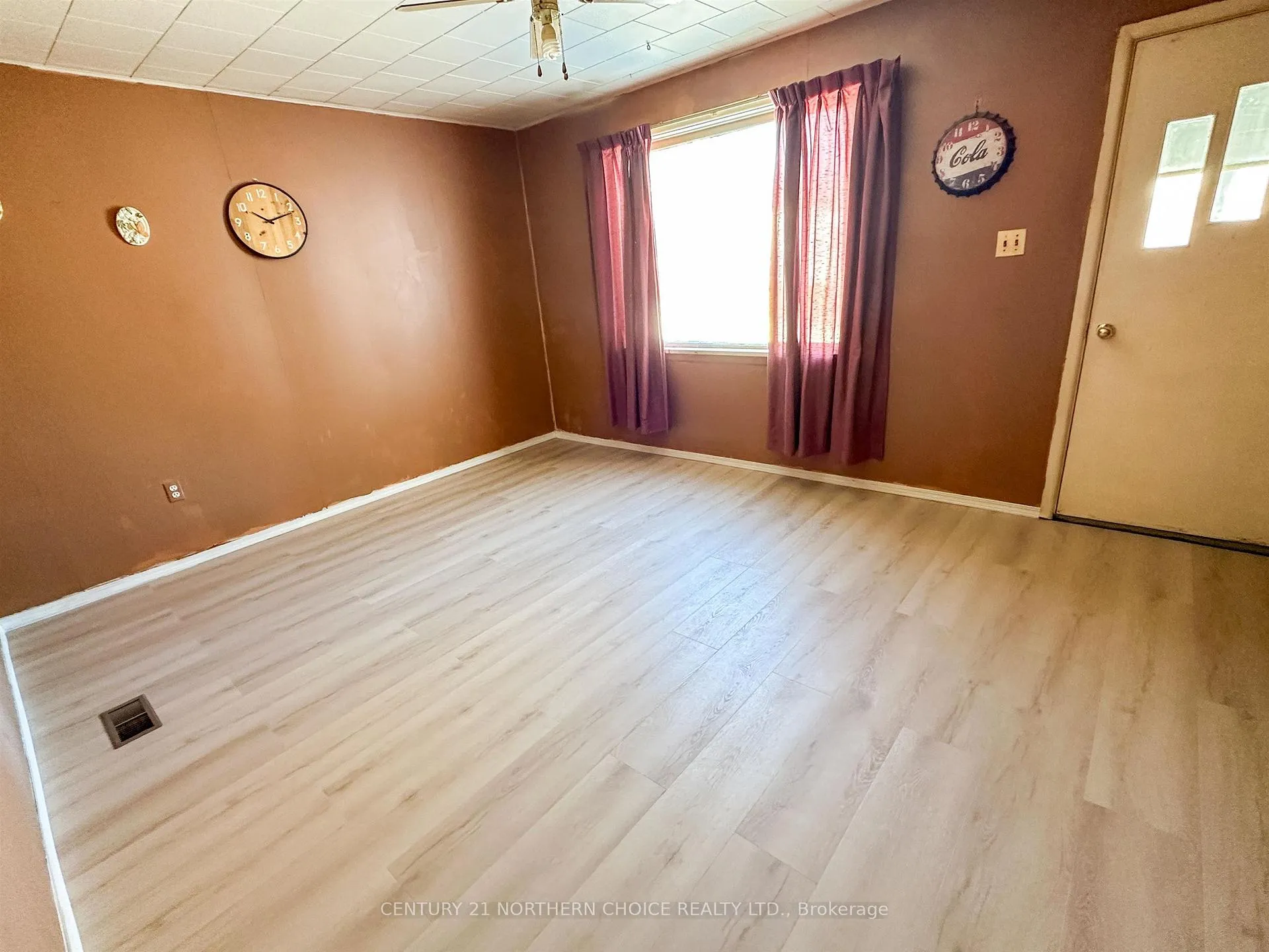 Photo 5 of 4 Madsen Drive, Red Lake — HOMEH