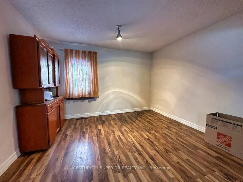 Photo 13 of 209 Walker Street, Schreiber — HOMEH