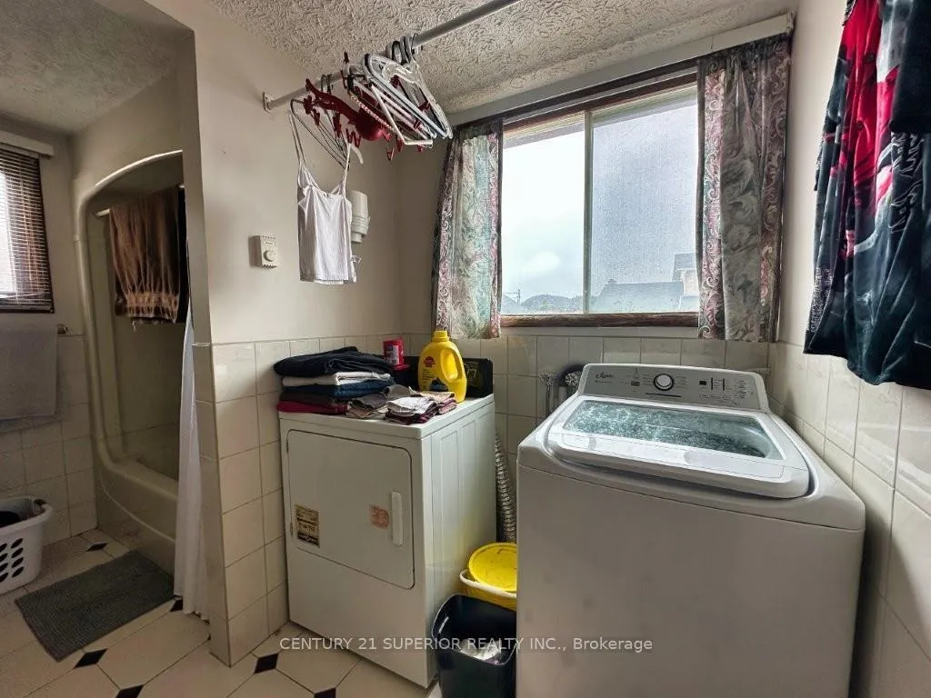 Photo 20 of 209 Walker Street, Schreiber — HOMEH