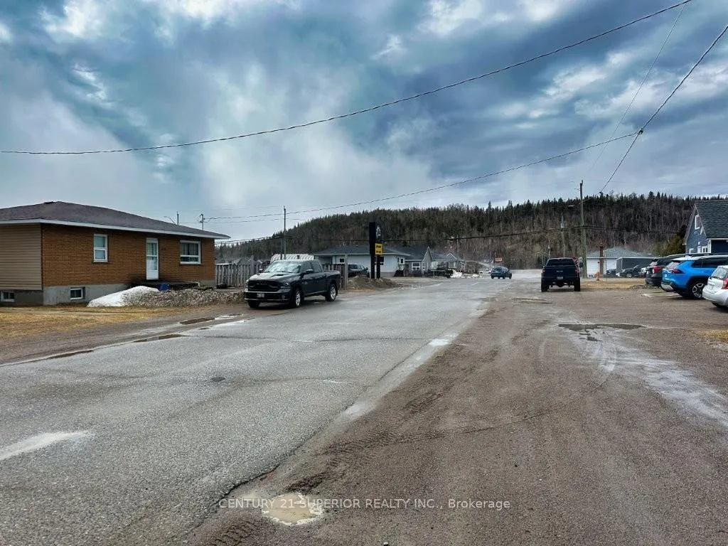 Photo 49 of 209 Walker Street, Schreiber — HOMEH