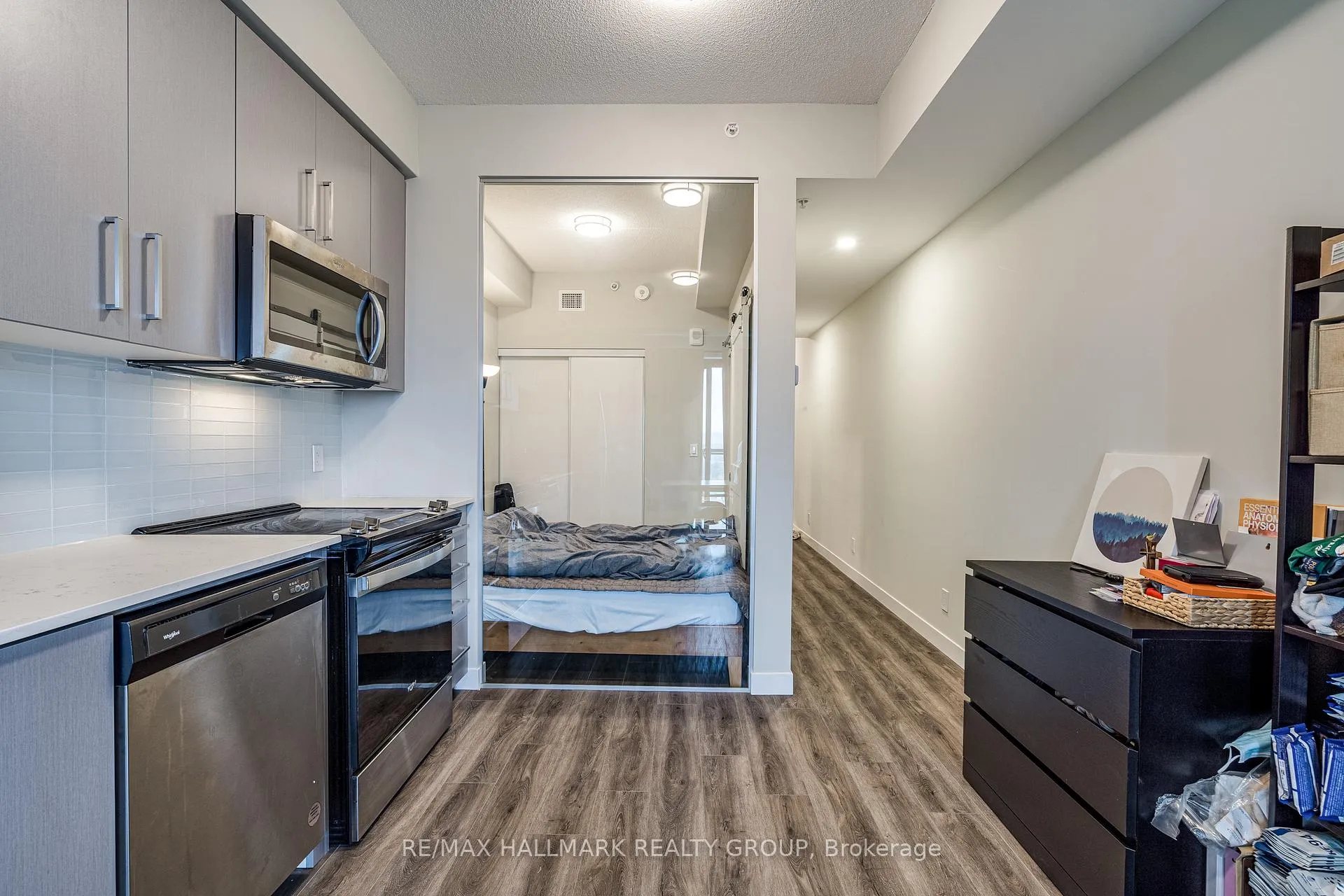 Photo 11 of Unit 1006, 15 Queen Street S, Hamilton, Central — HOMEH