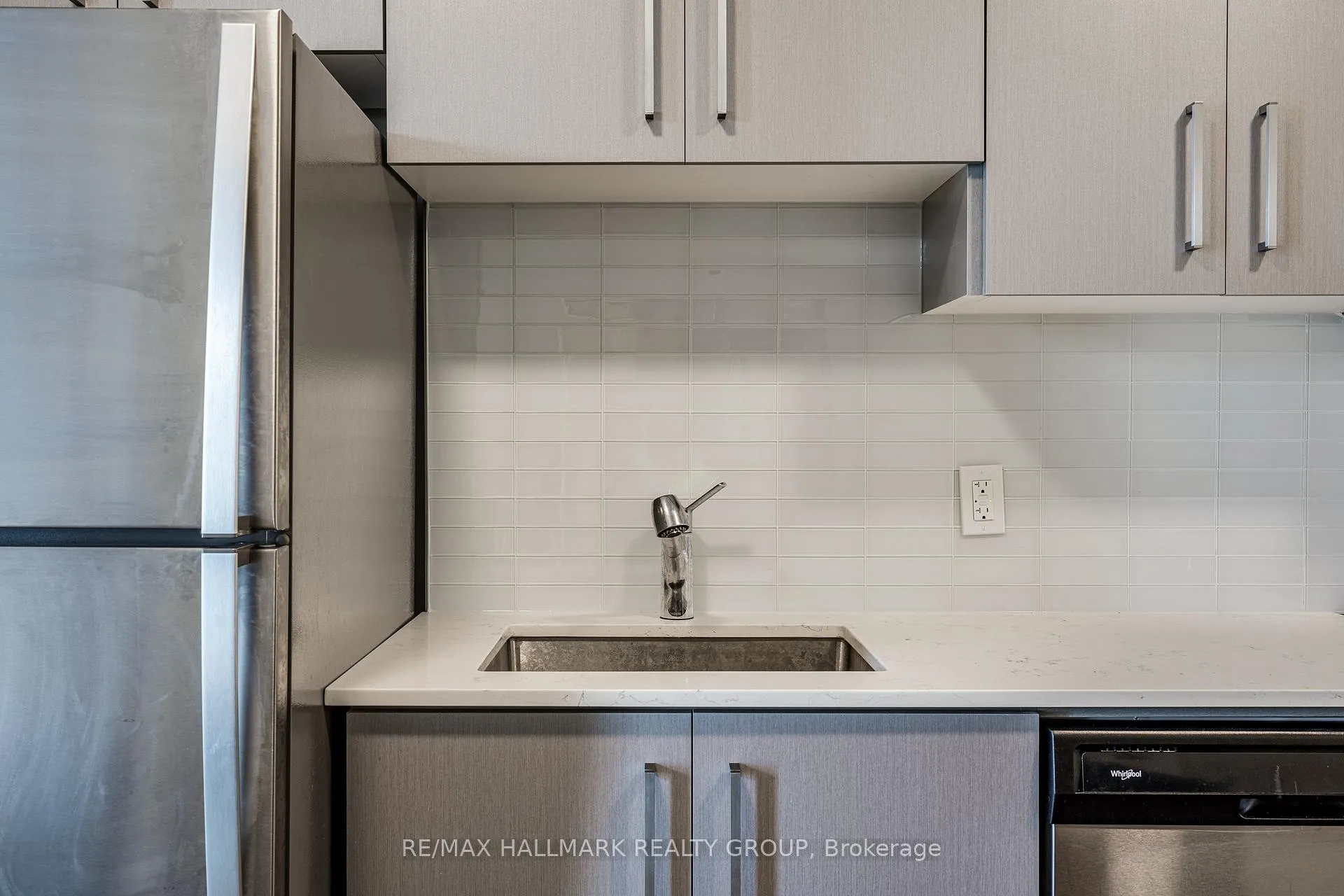 Photo 12 of Unit 1006, 15 Queen Street S, Hamilton, Central — HOMEH