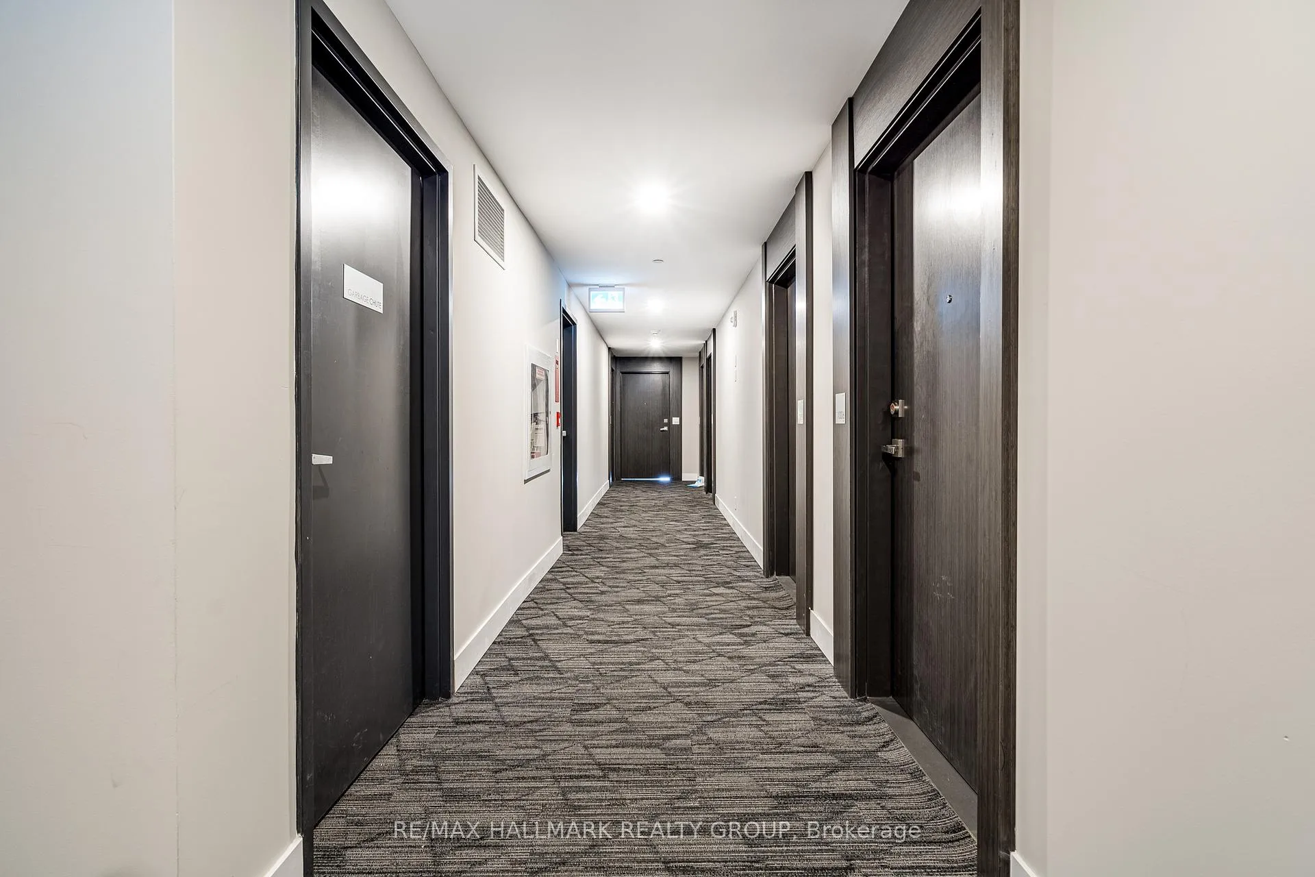 Photo 22 of Unit 1006, 15 Queen Street S, Hamilton, Central — HOMEH