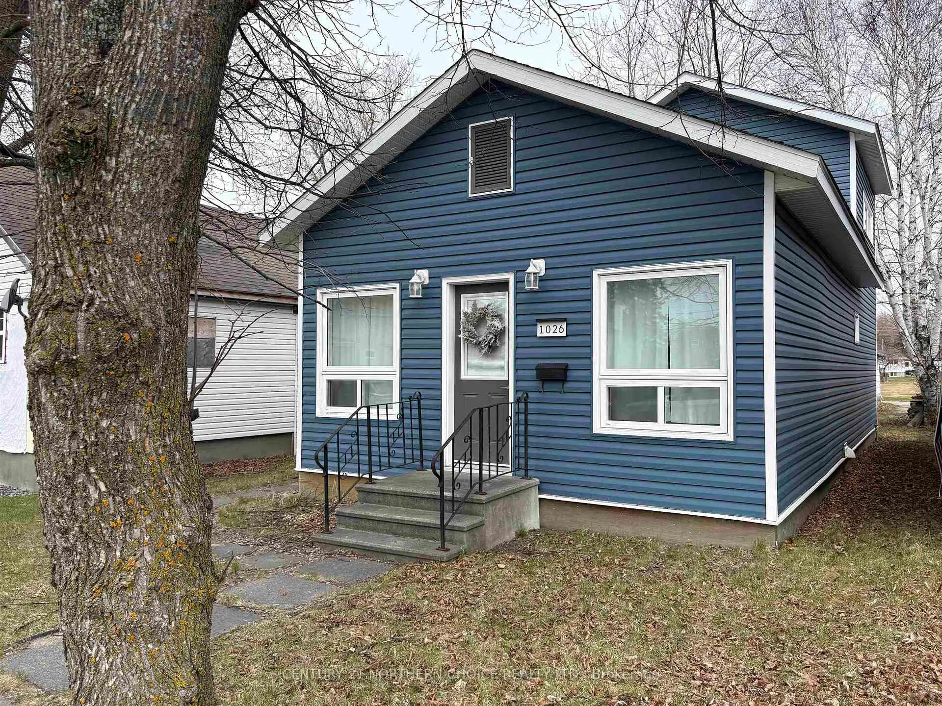 Photo 2 of 1026 Third Street E, Fort Frances — HOMEH