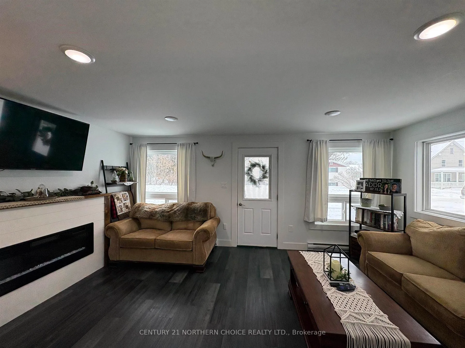 Photo 4 of 1026 Third Street E, Fort Frances — HOMEH