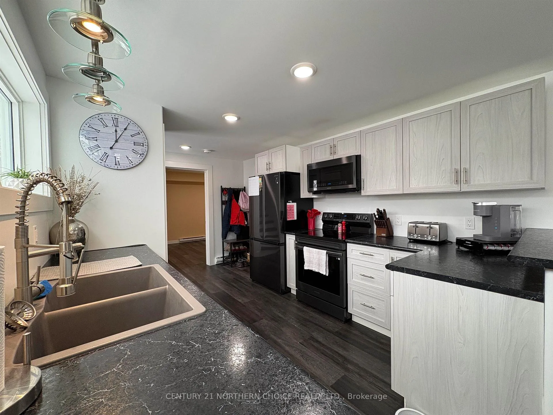 Photo 10 of 1026 Third Street E, Fort Frances — HOMEH