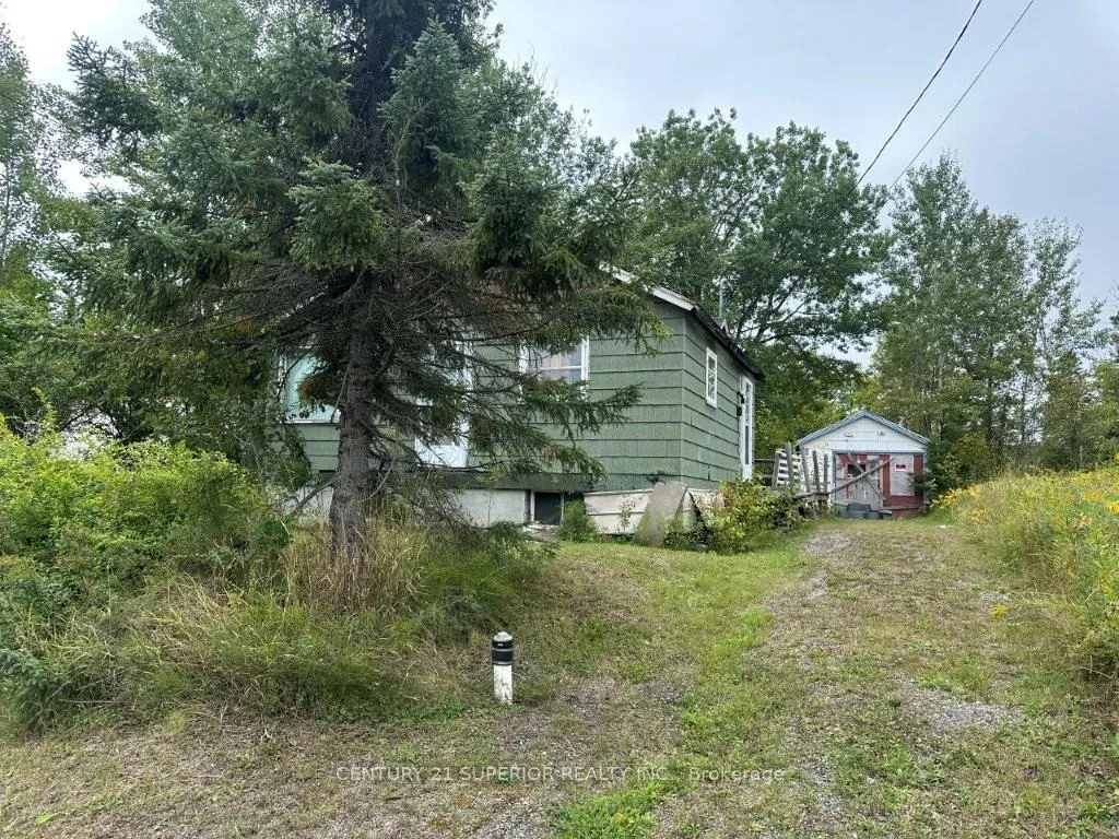 Photo 2 of 152 First Street, Nipigon — HOMEH
