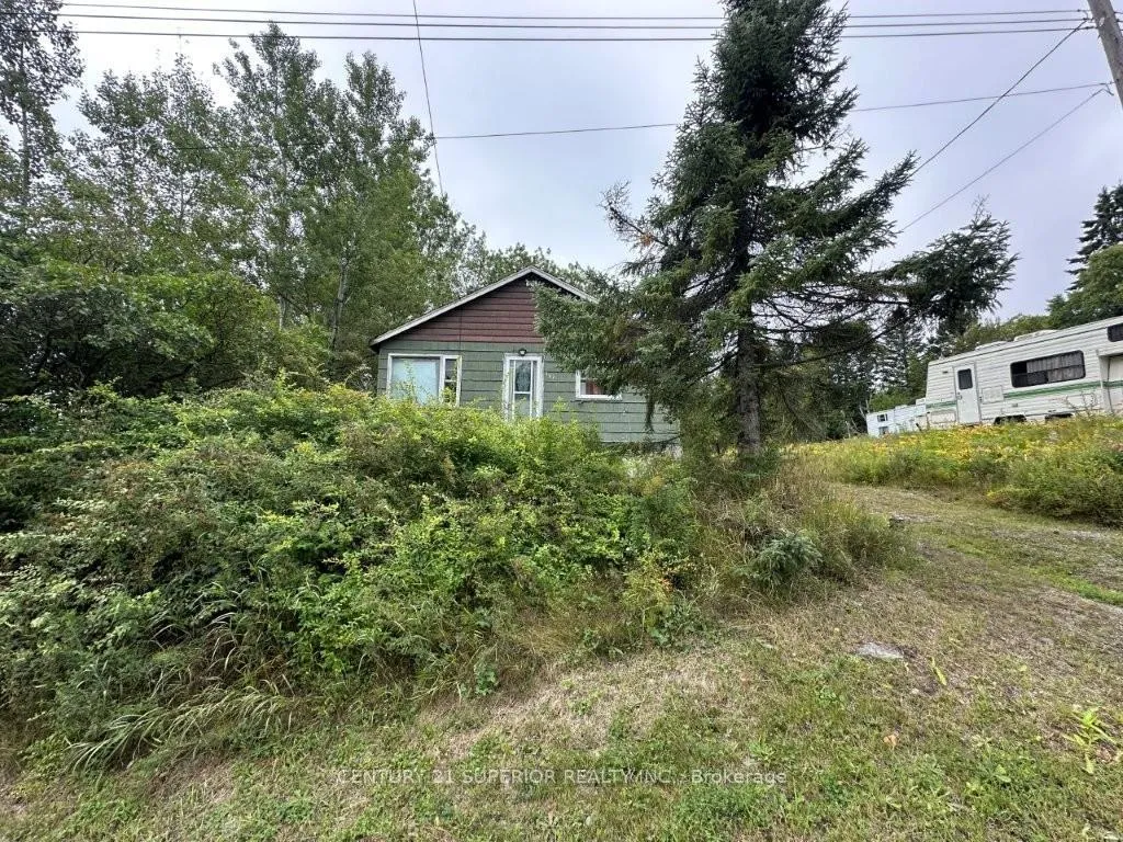 Photo 3 of 152 First Street, Nipigon — HOMEH