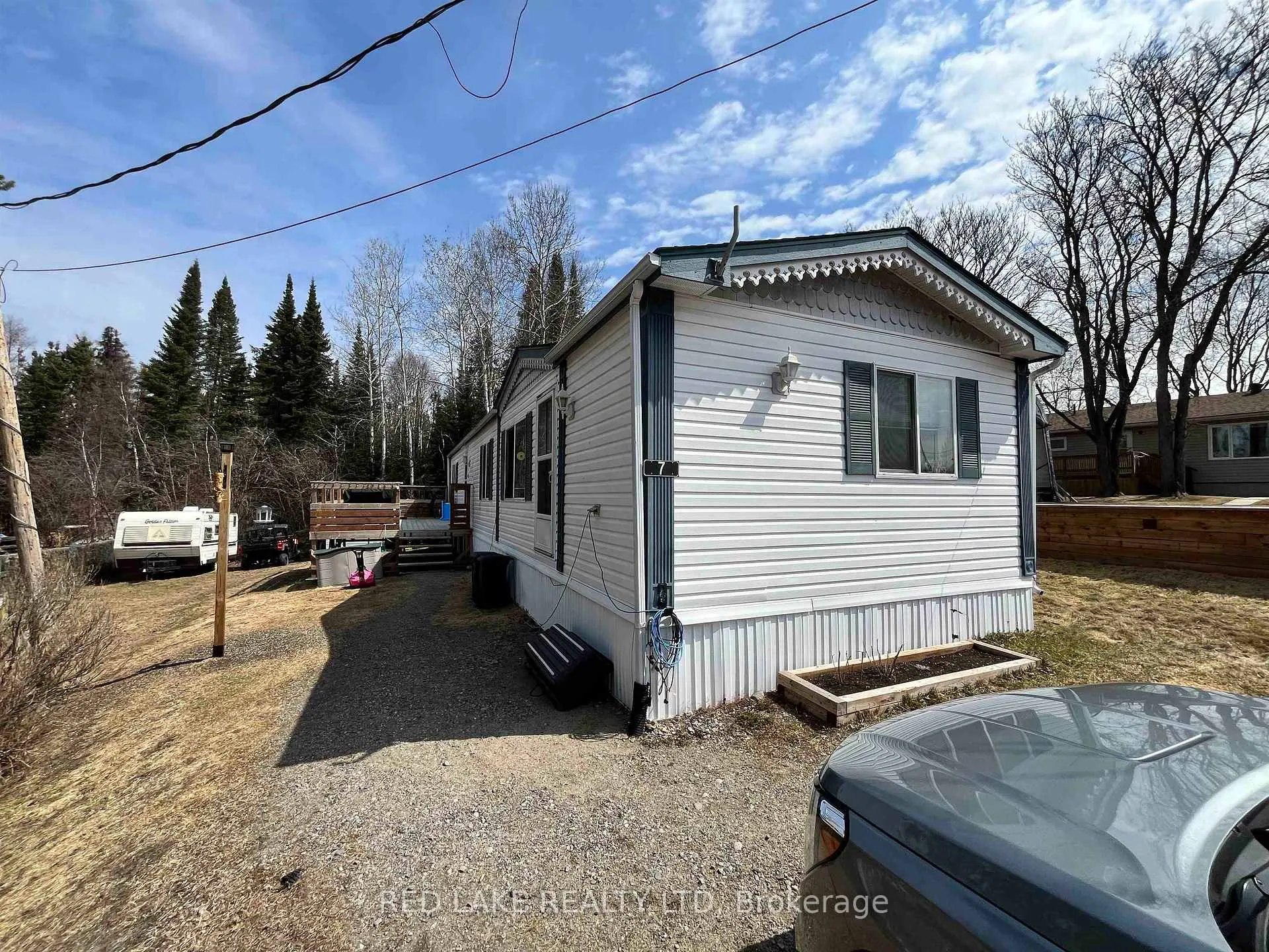 Photo 2 of 7 Short Forest Drive, Ear Falls — HOMEH