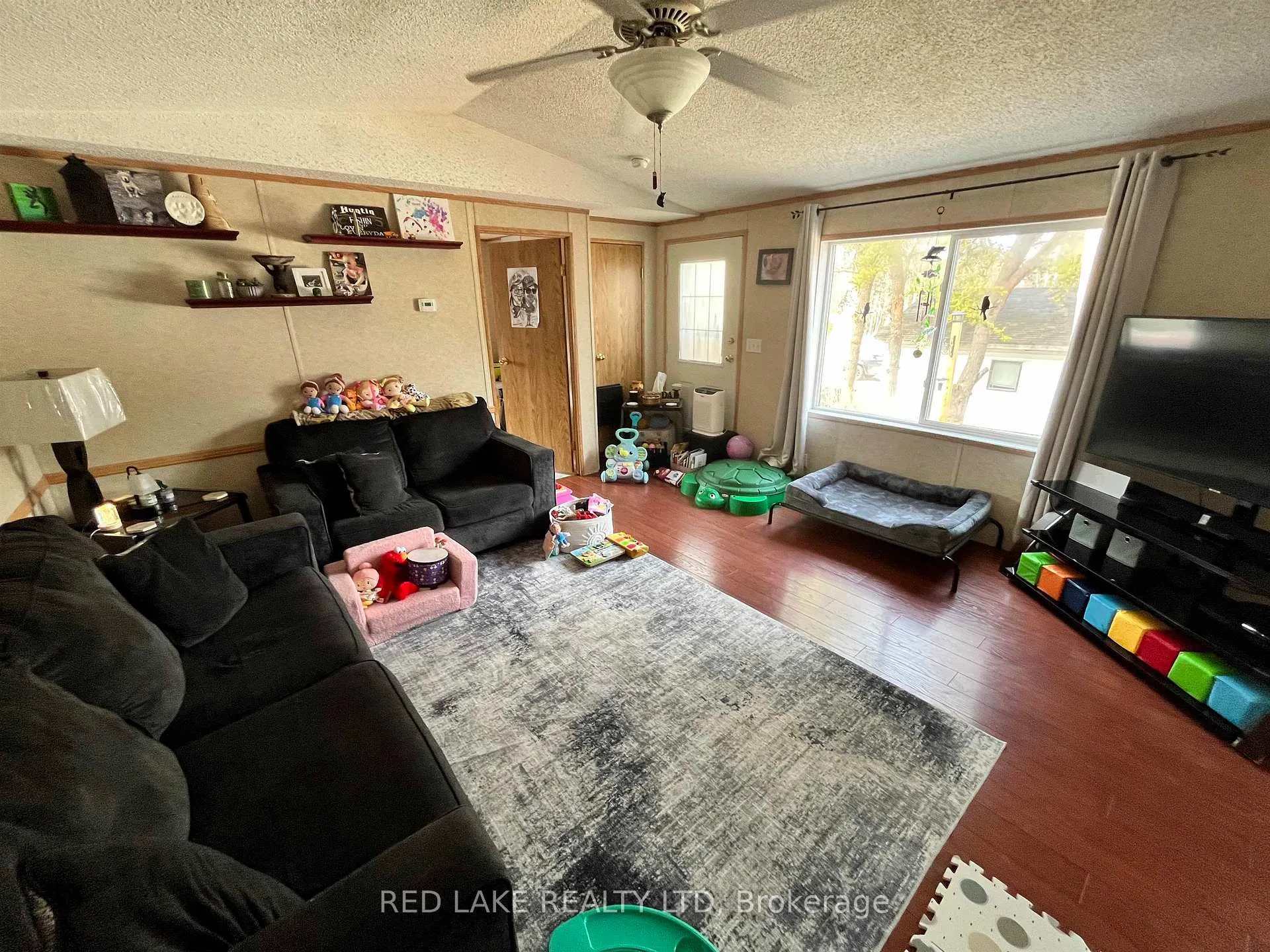 Photo 7 of 7 Short Forest Drive, Ear Falls — HOMEH