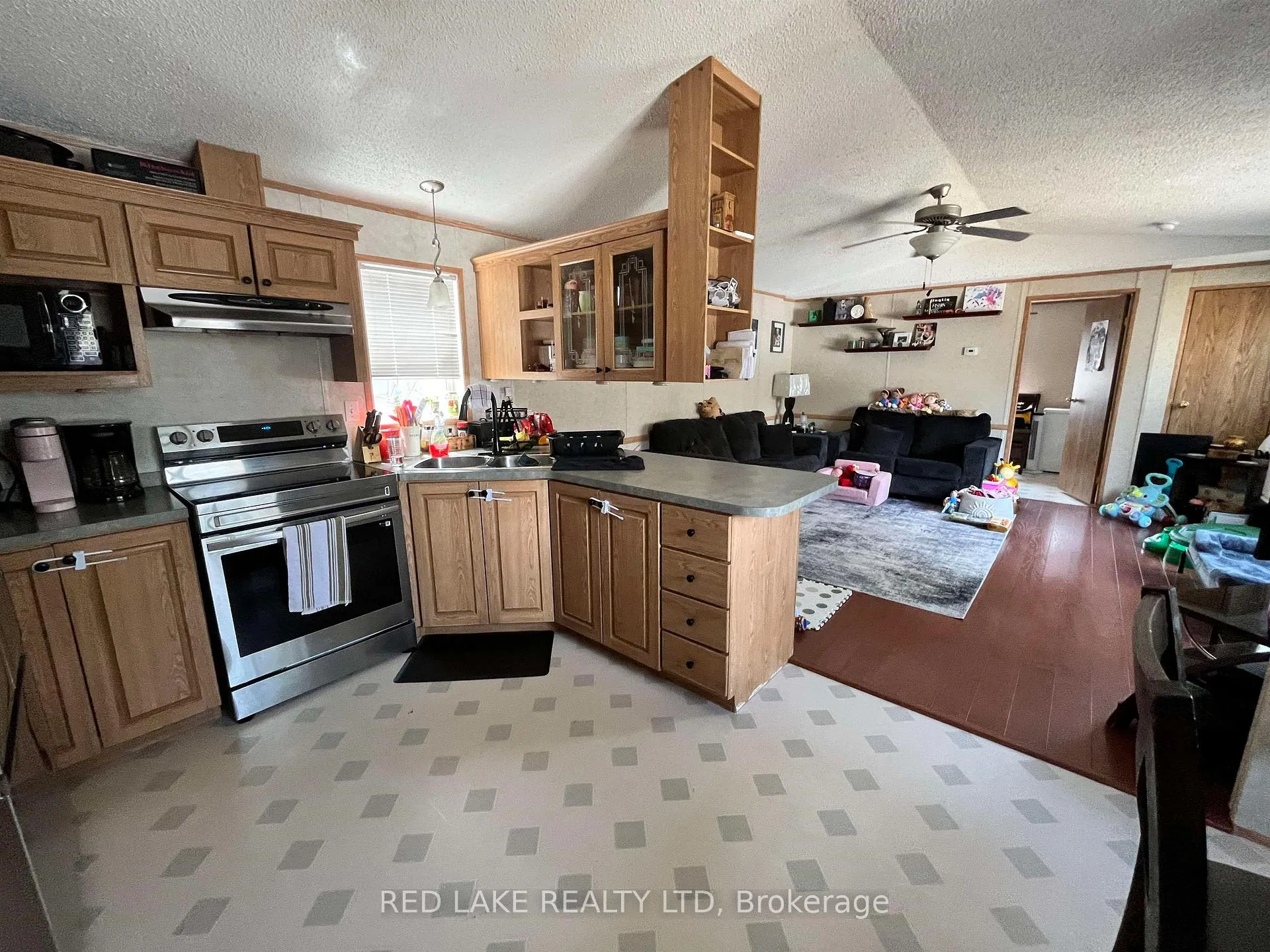 Photo 10 of 7 Short Forest Drive, Ear Falls — HOMEH