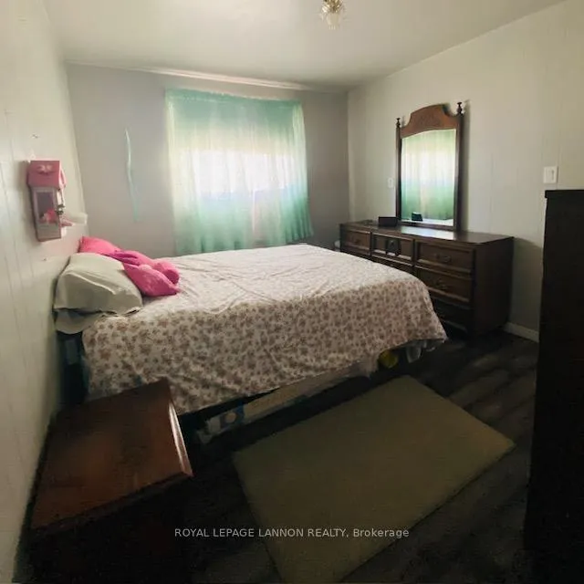 Photo 8 of 308 Ball park Crescent, Greenstone — HOMEH