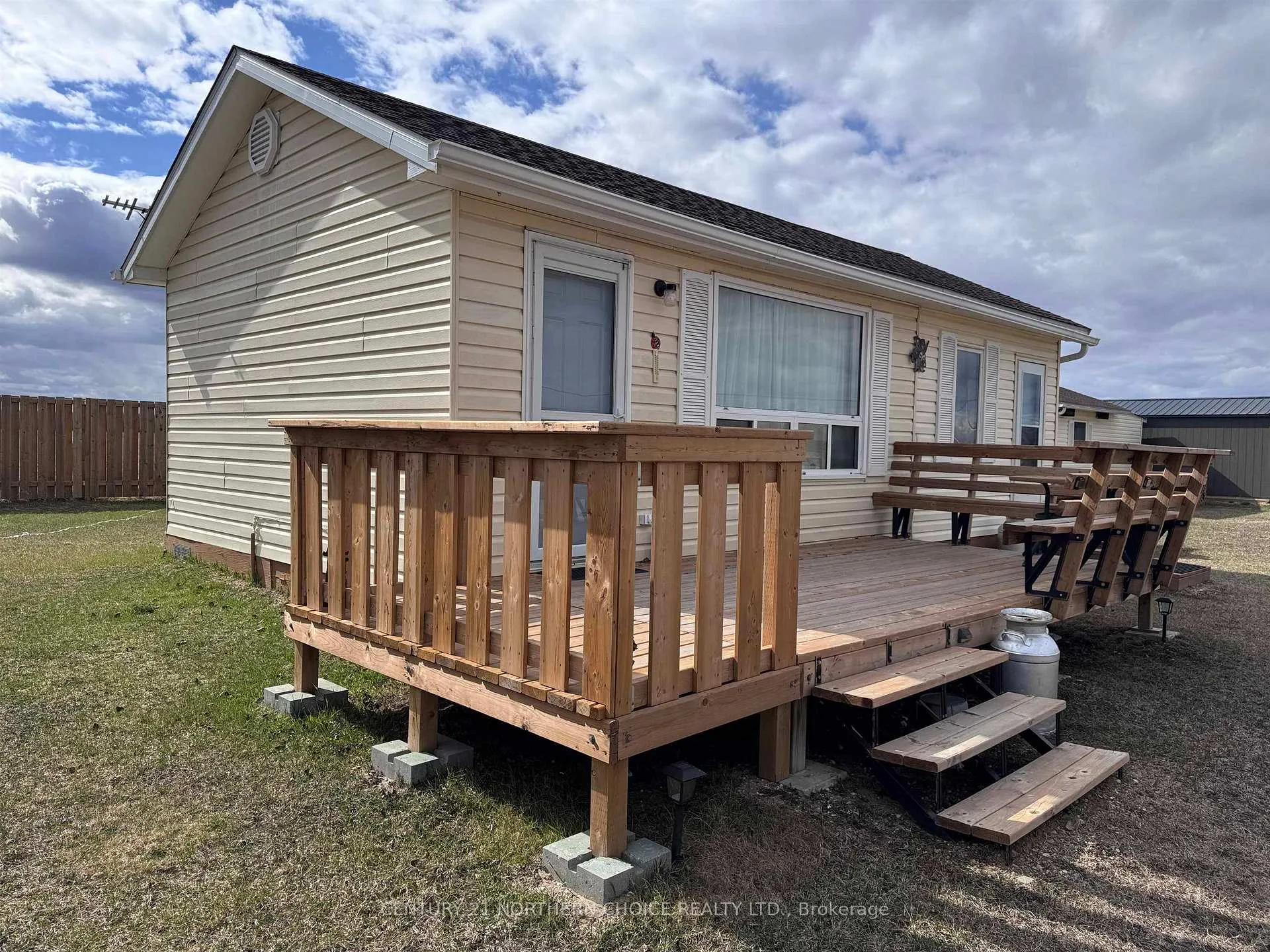 Photo 5 of 173 Highway 600, Rainy River Remote Area — HOMEH
