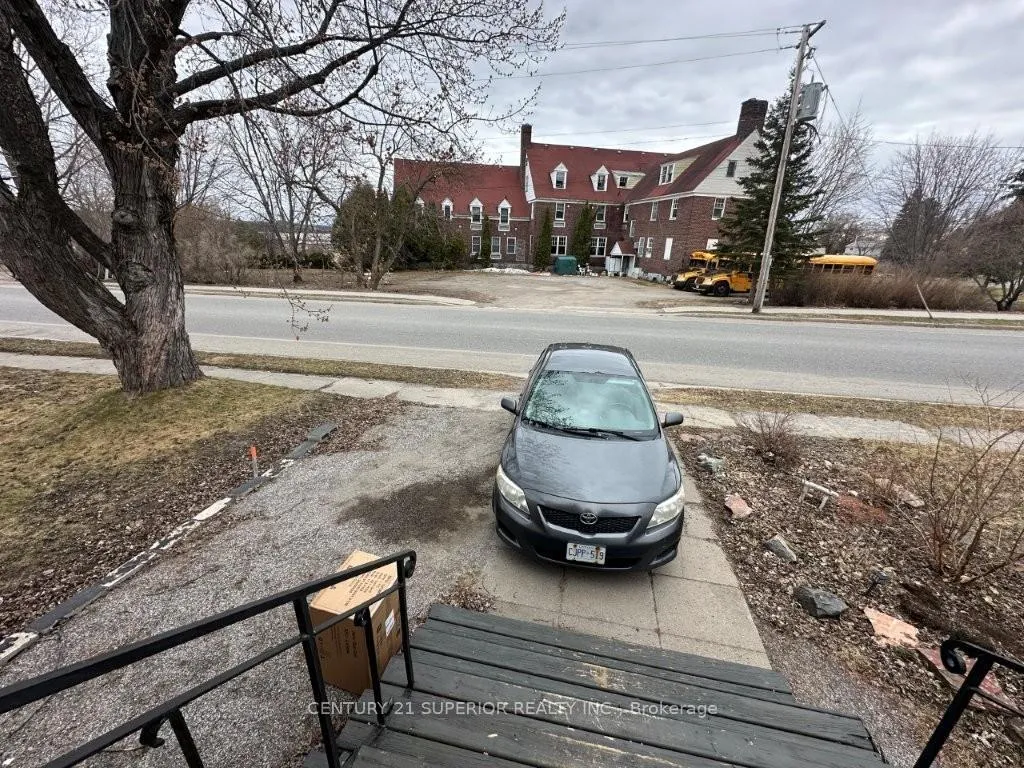 Photo 4 of 19 White Boulevard, Red Rock, TB-85 — HOMEH
