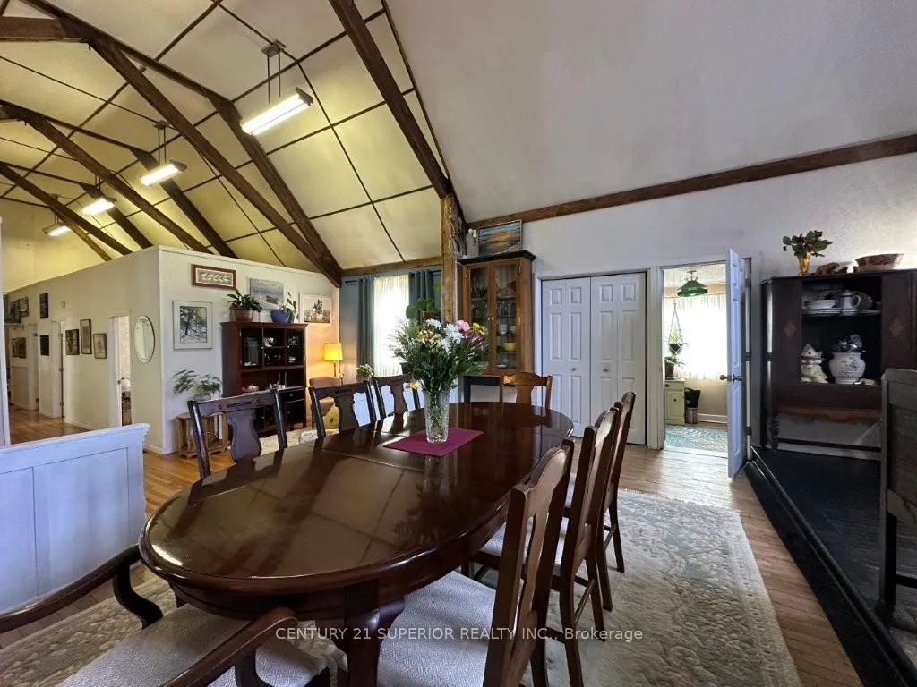 Photo 11 of 19 White Boulevard, Red Rock, TB-85 — HOMEH