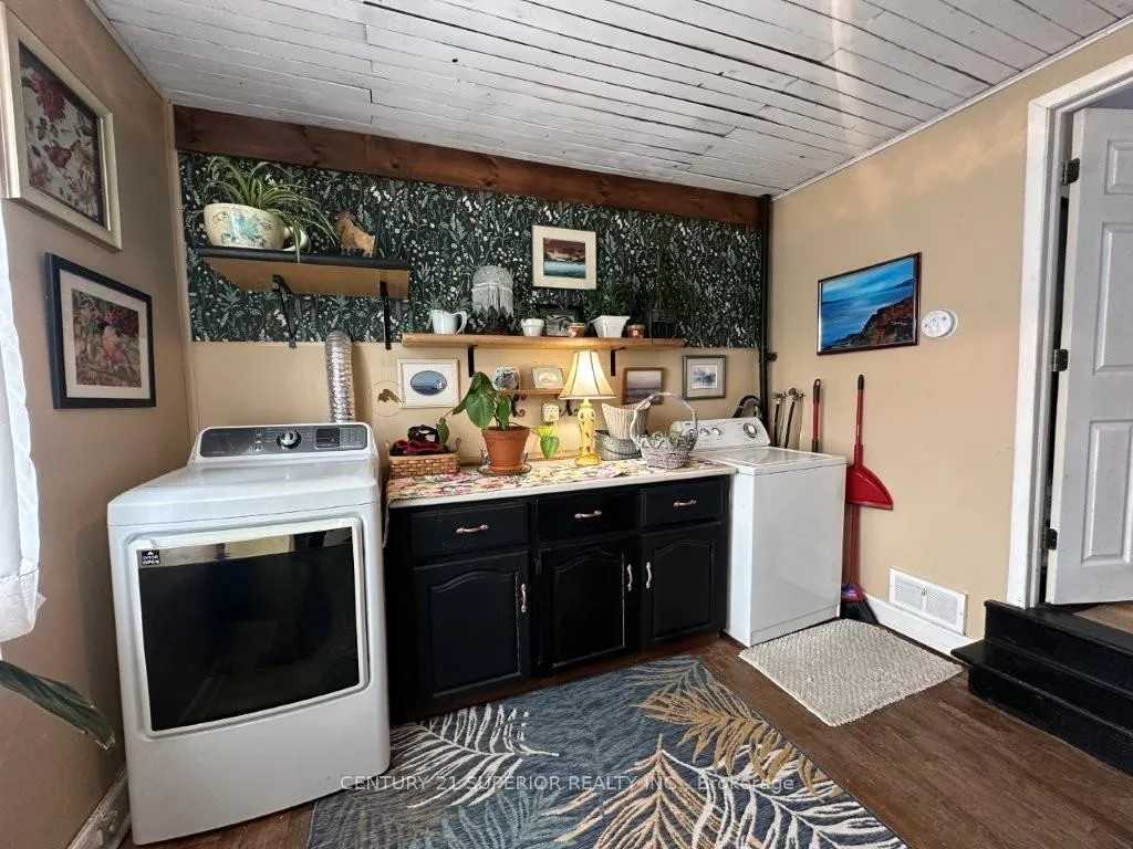 Photo 28 of 19 White Boulevard, Red Rock, TB-85 — HOMEH
