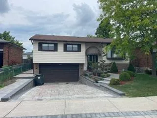 Photo 1 of 885 Forestwood Drive, Mississauga, Erindale — HOMEH