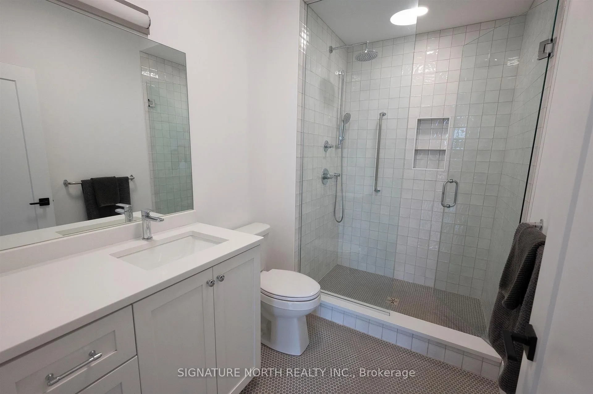 Photo 15 of 510 Gemstone Drive, Thunder Bay, Dawson Heights — HOMEH