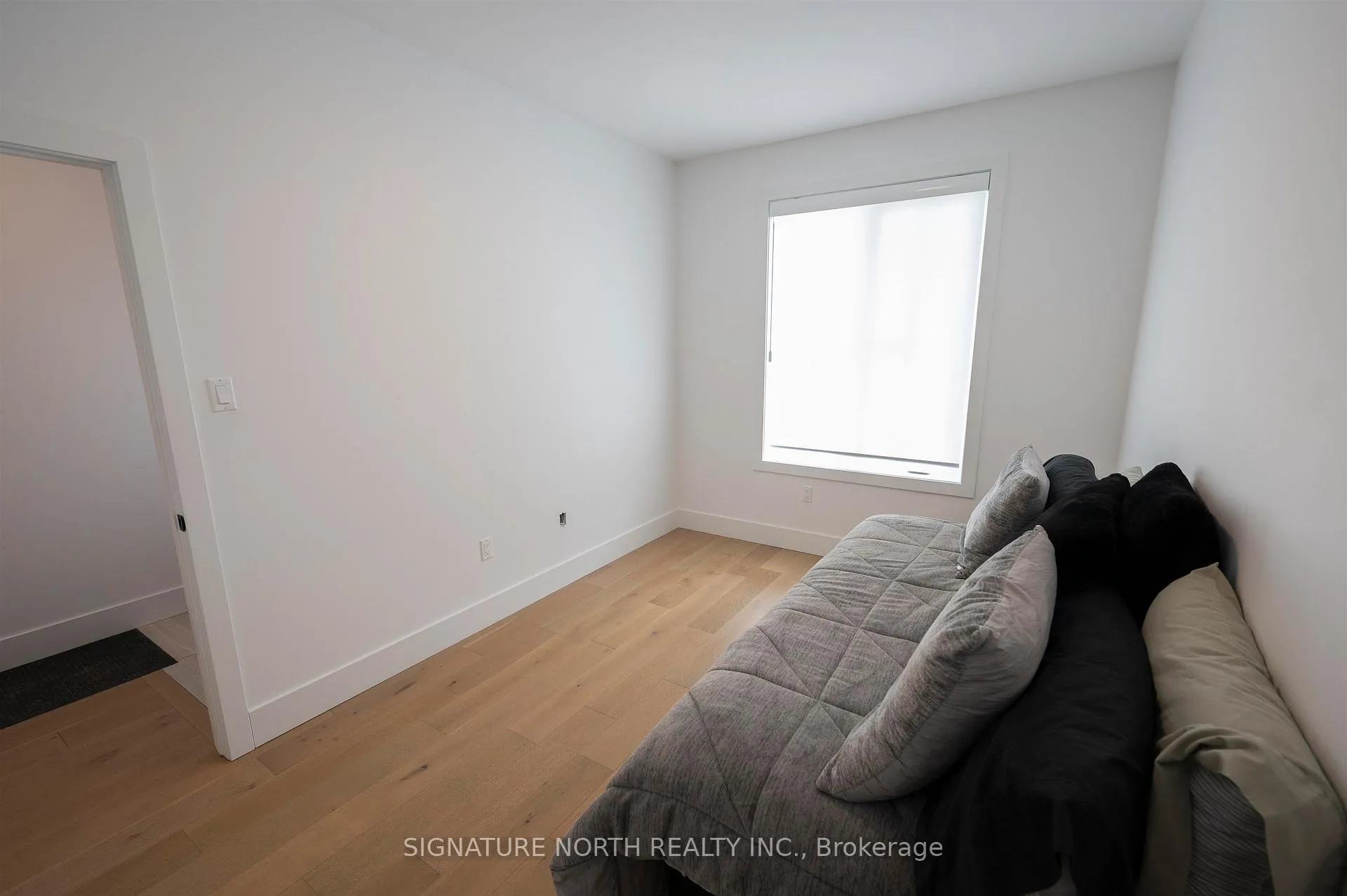 Photo 17 of 510 Gemstone Drive, Thunder Bay, Dawson Heights — HOMEH