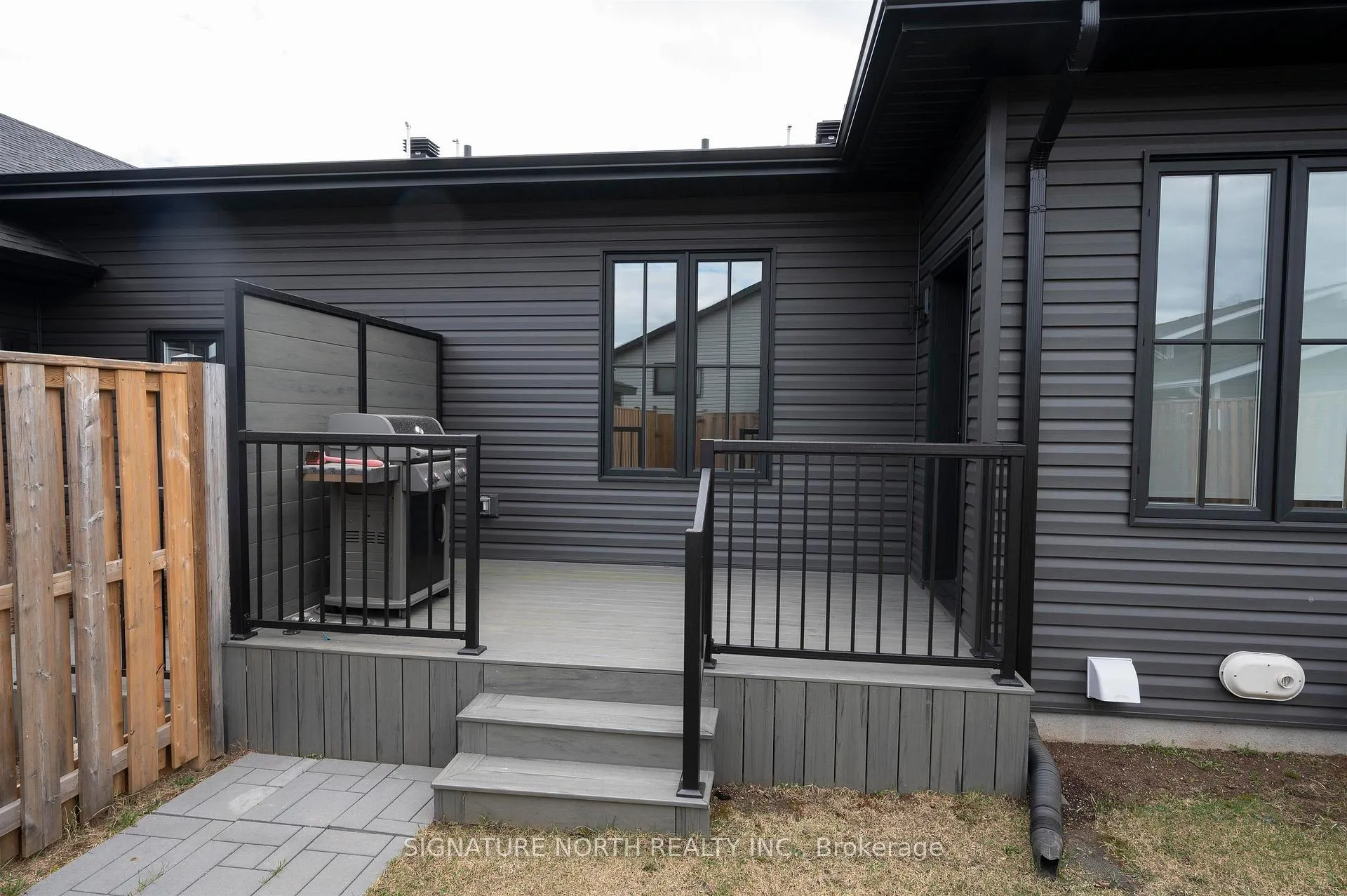 Photo 26 of 510 Gemstone Drive, Thunder Bay, Dawson Heights — HOMEH