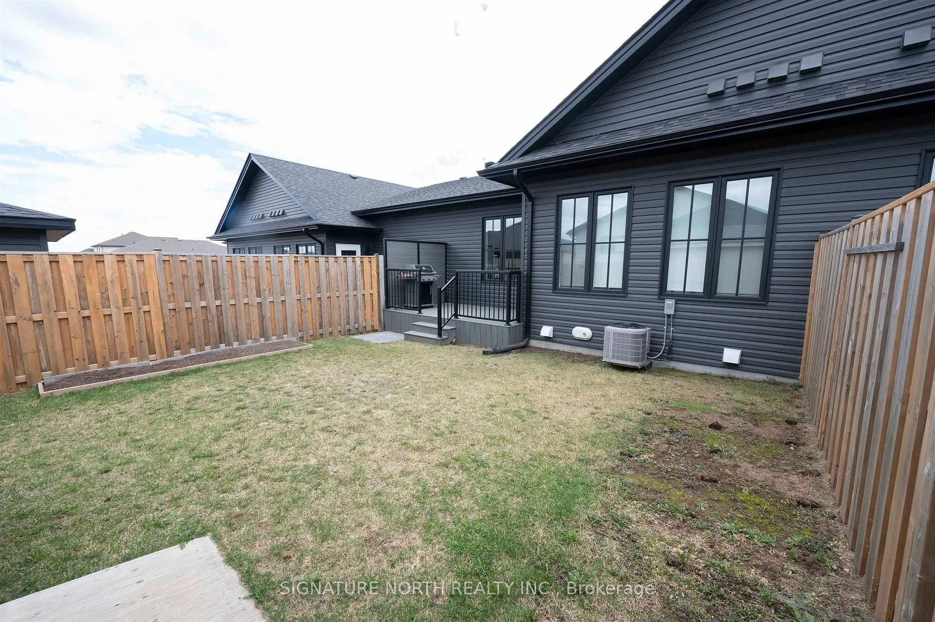 Photo 29 of 510 Gemstone Drive, Thunder Bay, Dawson Heights — HOMEH