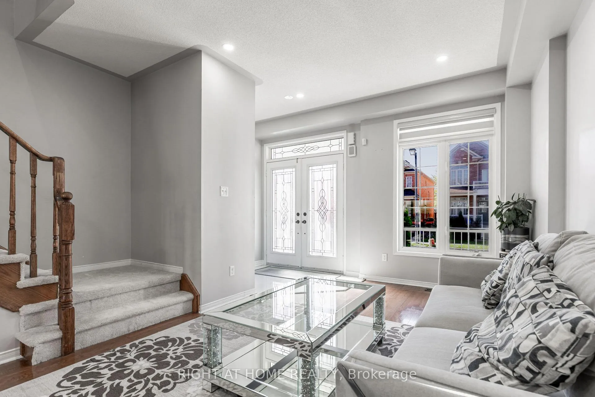 Photo 3 of 1107 Bonin Crescent, Milton, Clarke — HOMEH