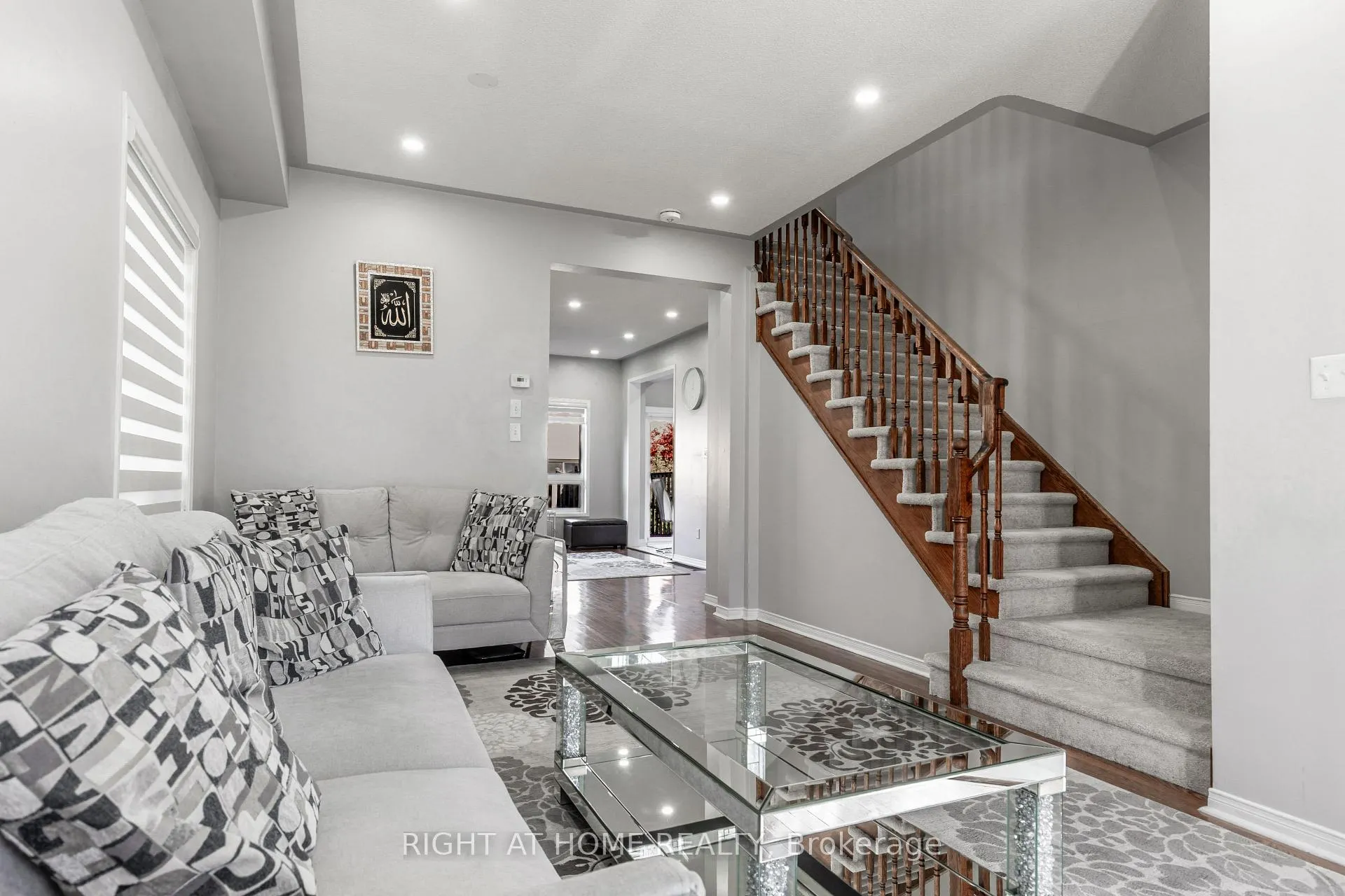 Photo 4 of 1107 Bonin Crescent, Milton, Clarke — HOMEH