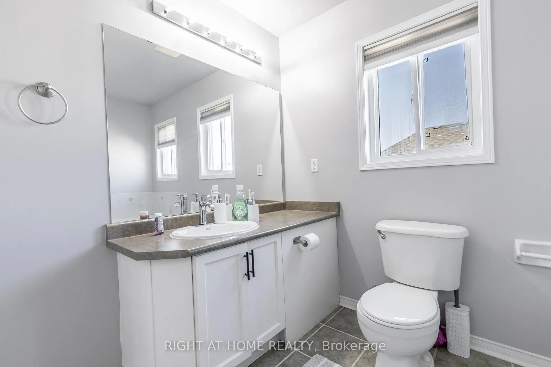 Photo 23 of 1107 Bonin Crescent, Milton, Clarke — HOMEH