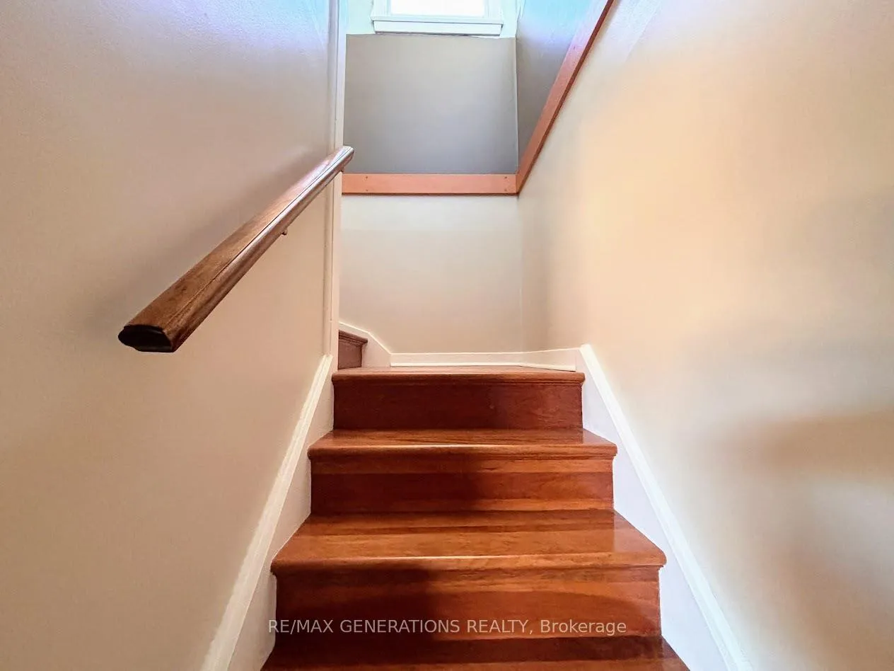 Photo 11 of 25 Neebig Avenue, Manitouwadge — HOMEH