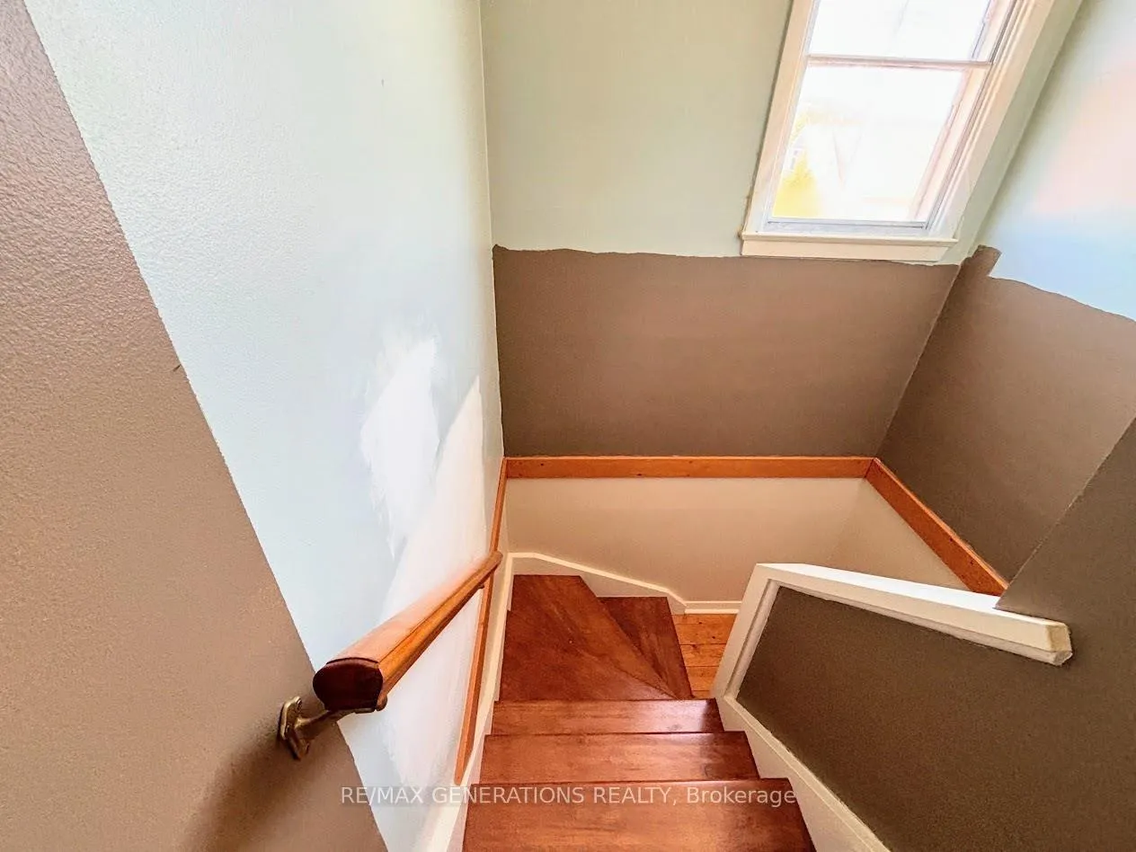 Photo 17 of 25 Neebig Avenue, Manitouwadge — HOMEH