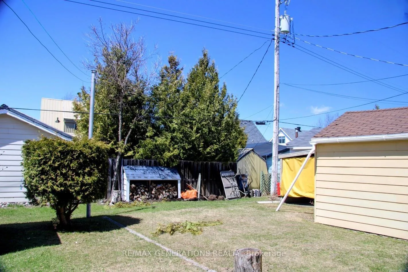Photo 23 of 25 Neebig Avenue, Manitouwadge — HOMEH