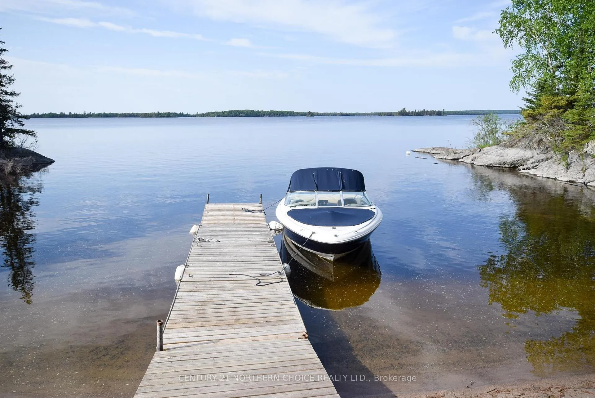 Photo 24 of 01 Allie Island E, Kenora Remote Area, Lake of the Woods North — HOMEH