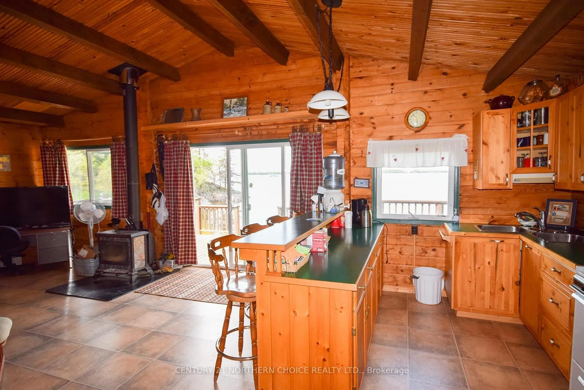 Photo 37 of 01 Allie Island E, Kenora Remote Area, Lake of the Woods North — HOMEH