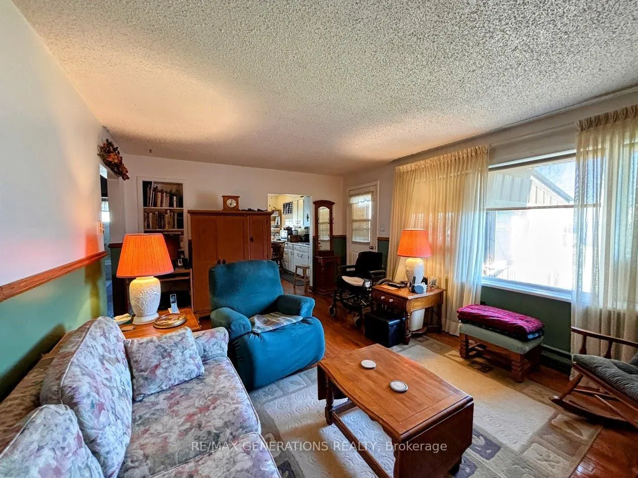 Photo 8 of 9 Swallow Drive, Manitouwadge, TB-73 — HOMEH