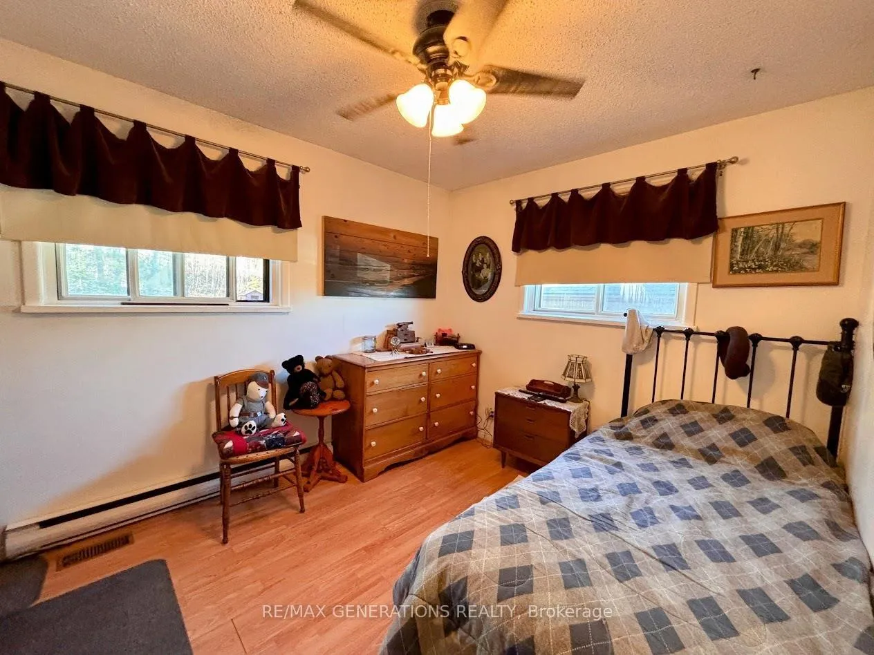 Photo 11 of 9 Swallow Drive, Manitouwadge, TB-73 — HOMEH