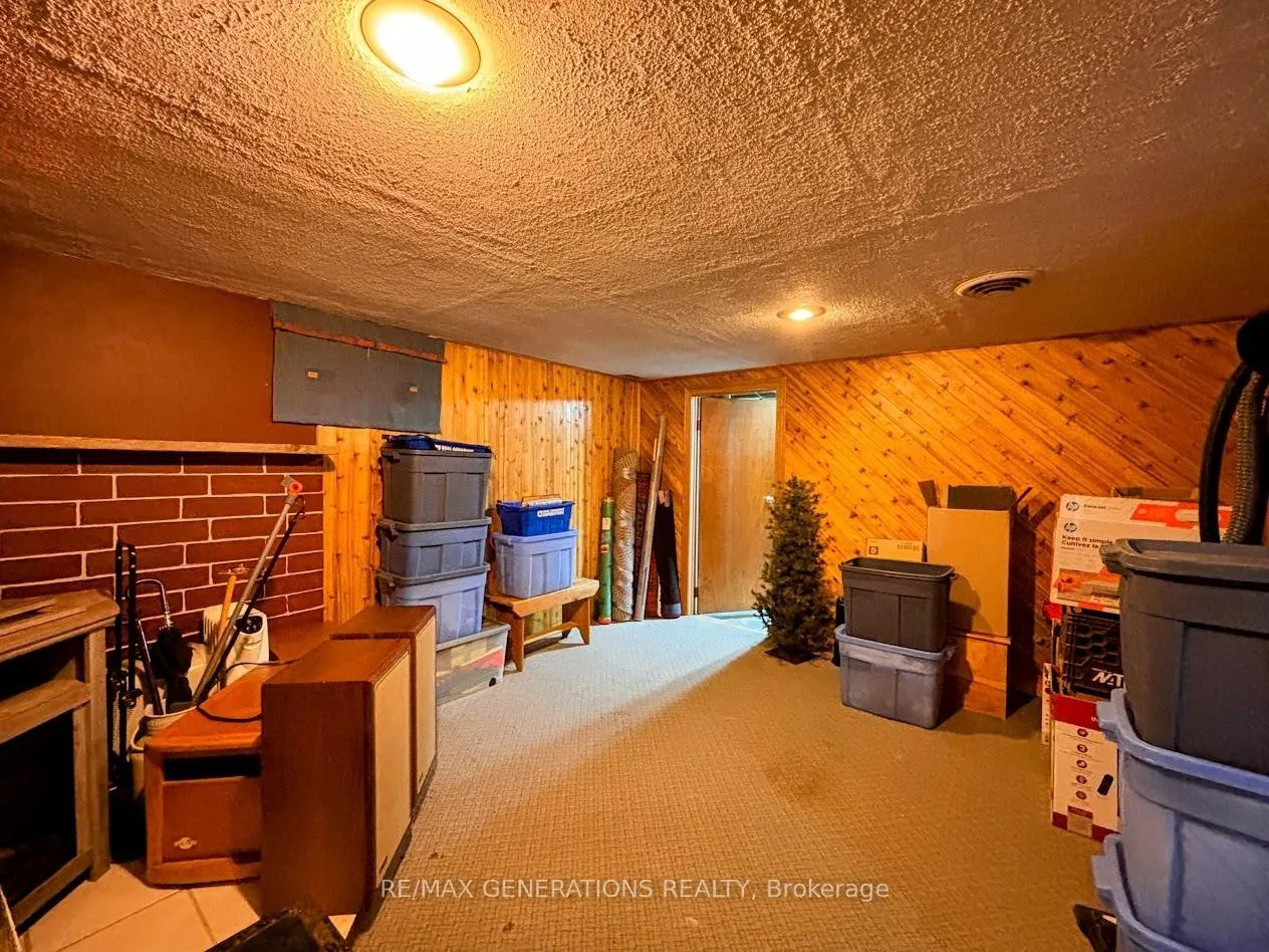 Photo 16 of 9 Swallow Drive, Manitouwadge, TB-73 — HOMEH