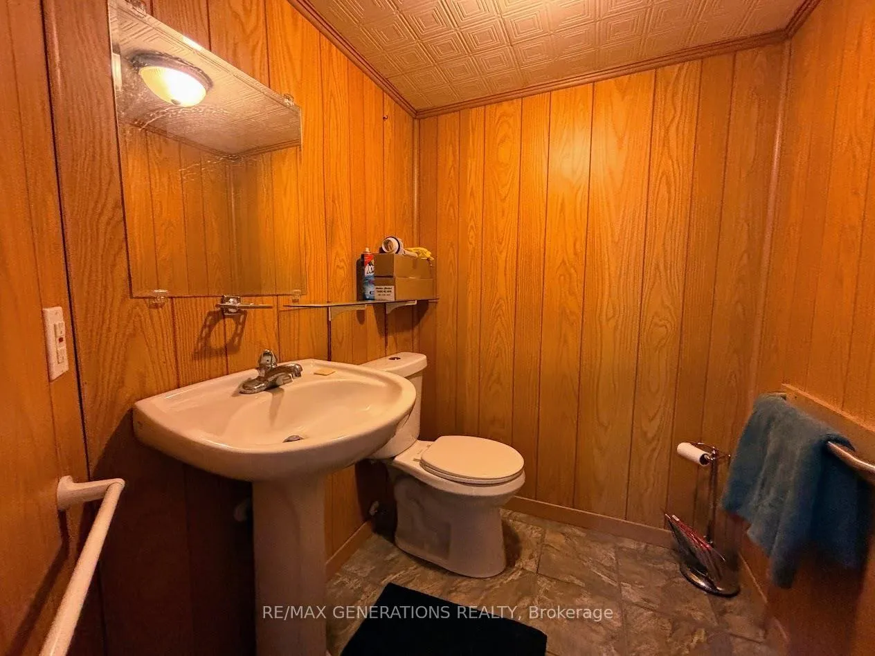 Photo 21 of 9 Swallow Drive, Manitouwadge, TB-73 — HOMEH