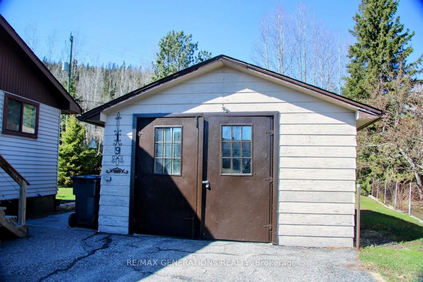 Photo 36 of 9 Swallow Drive, Manitouwadge, TB-73 — HOMEH