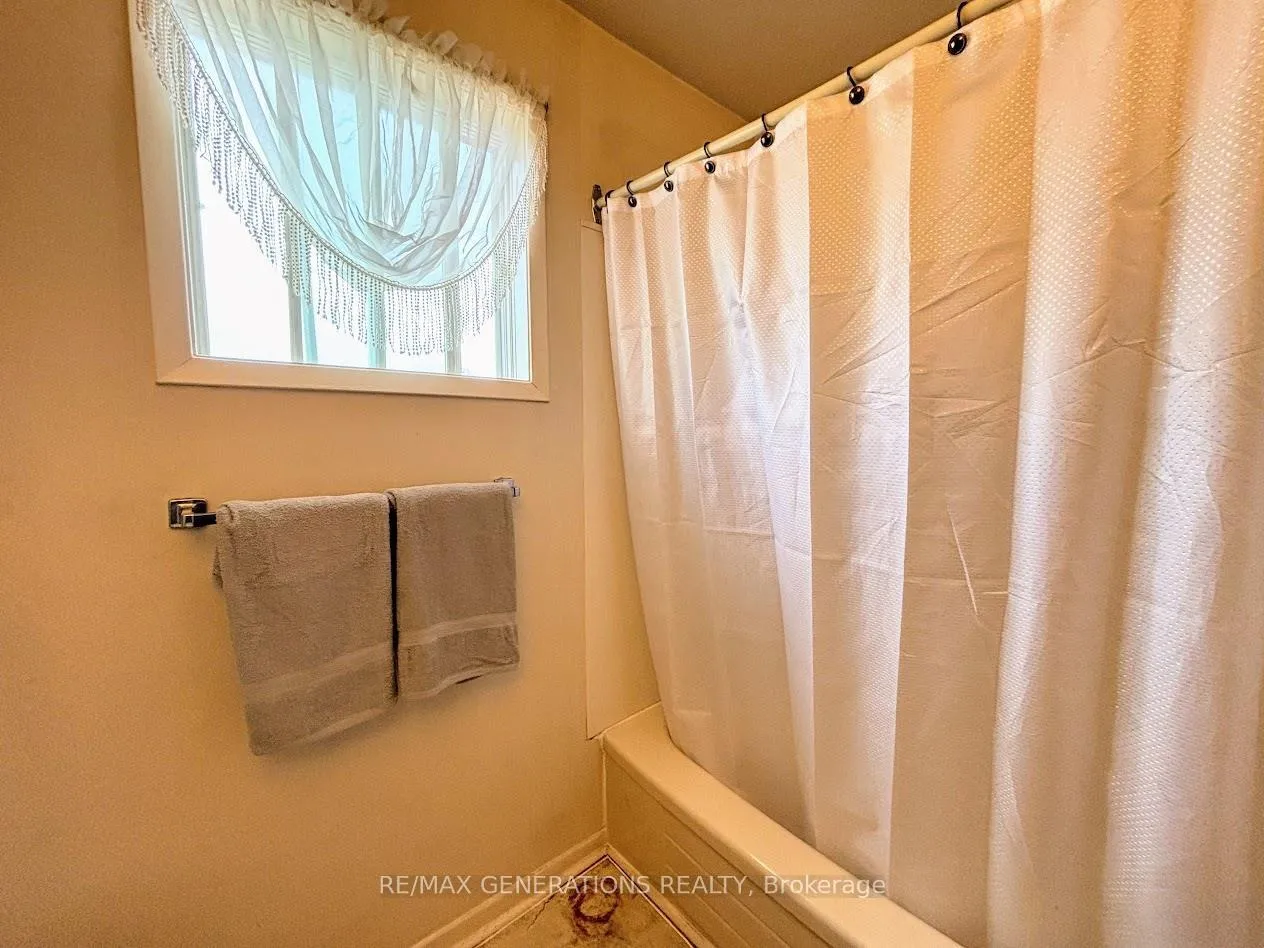 Photo 16 of 80 Matachewan Road, Manitouwadge, TB-73 — HOMEH