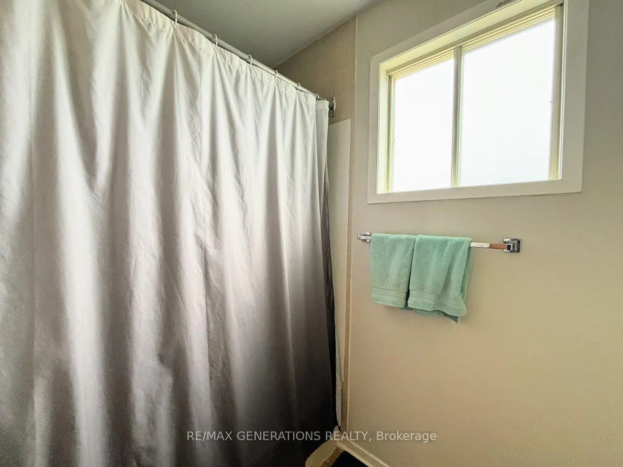 Photo 36 of 80 Matachewan Road, Manitouwadge, TB-73 — HOMEH