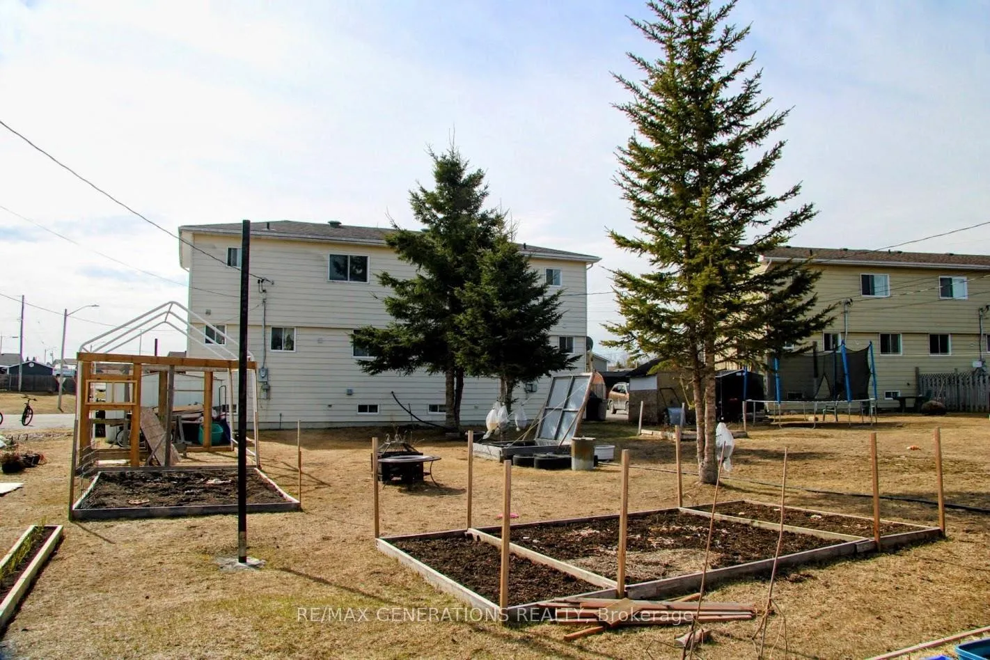 Photo 38 of 80 Matachewan Road, Manitouwadge, TB-73 — HOMEH