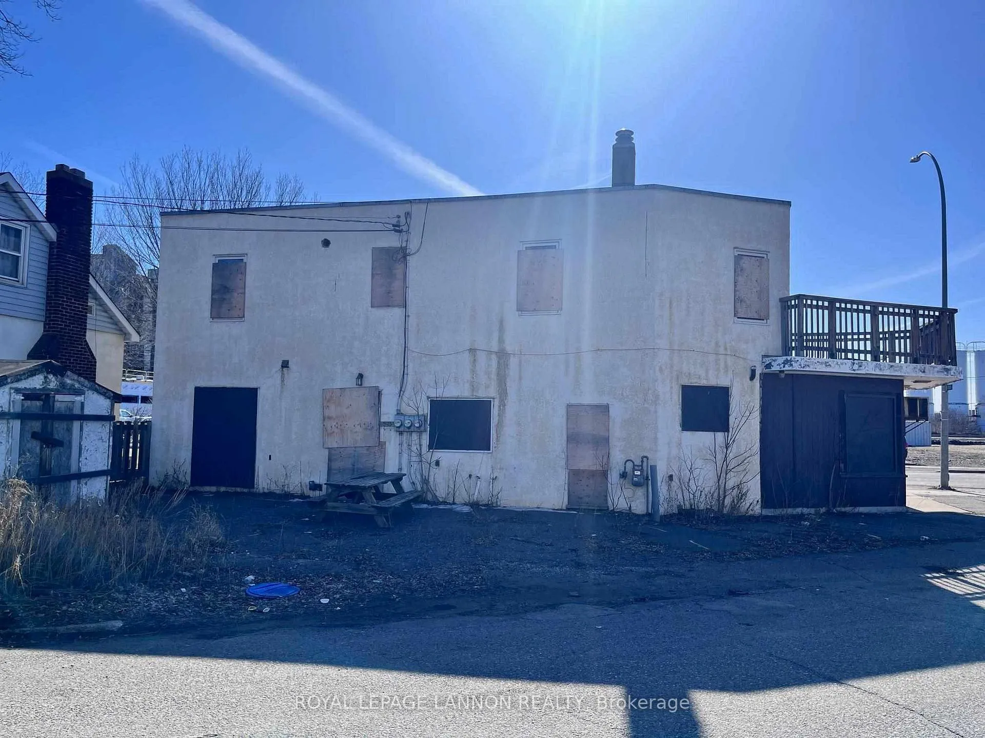 Photo 4 of 593 Syndicate Avenue S, Thunder Bay, Hyde Park — HOMEH