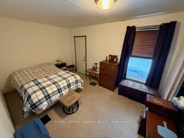 Photo 7 of 347 Syndicate Avenue N, Thunder Bay, McKeller Park — HOMEH