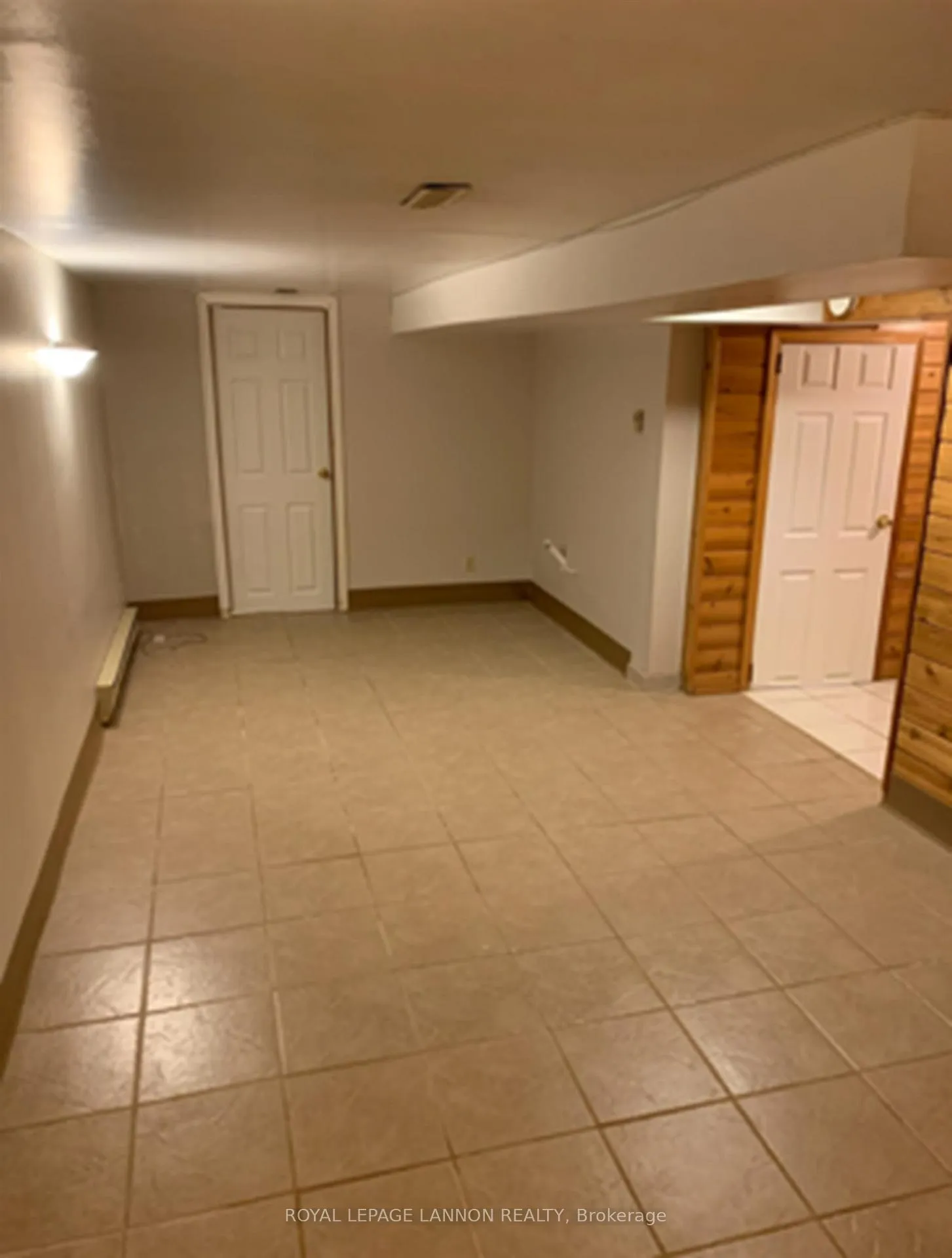 Photo 18 of 347 Syndicate Avenue N, Thunder Bay, McKeller Park — HOMEH