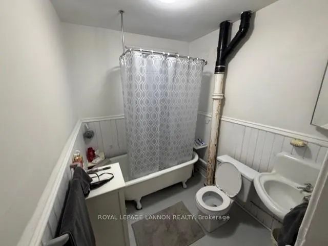 Photo 20 of 347 Syndicate Avenue N, Thunder Bay, McKeller Park — HOMEH