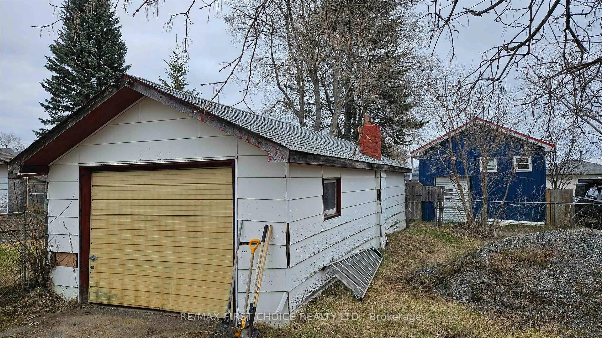 Photo 5 of 345 Ray Boulevard, Thunder Bay, Academy Heights — HOMEH