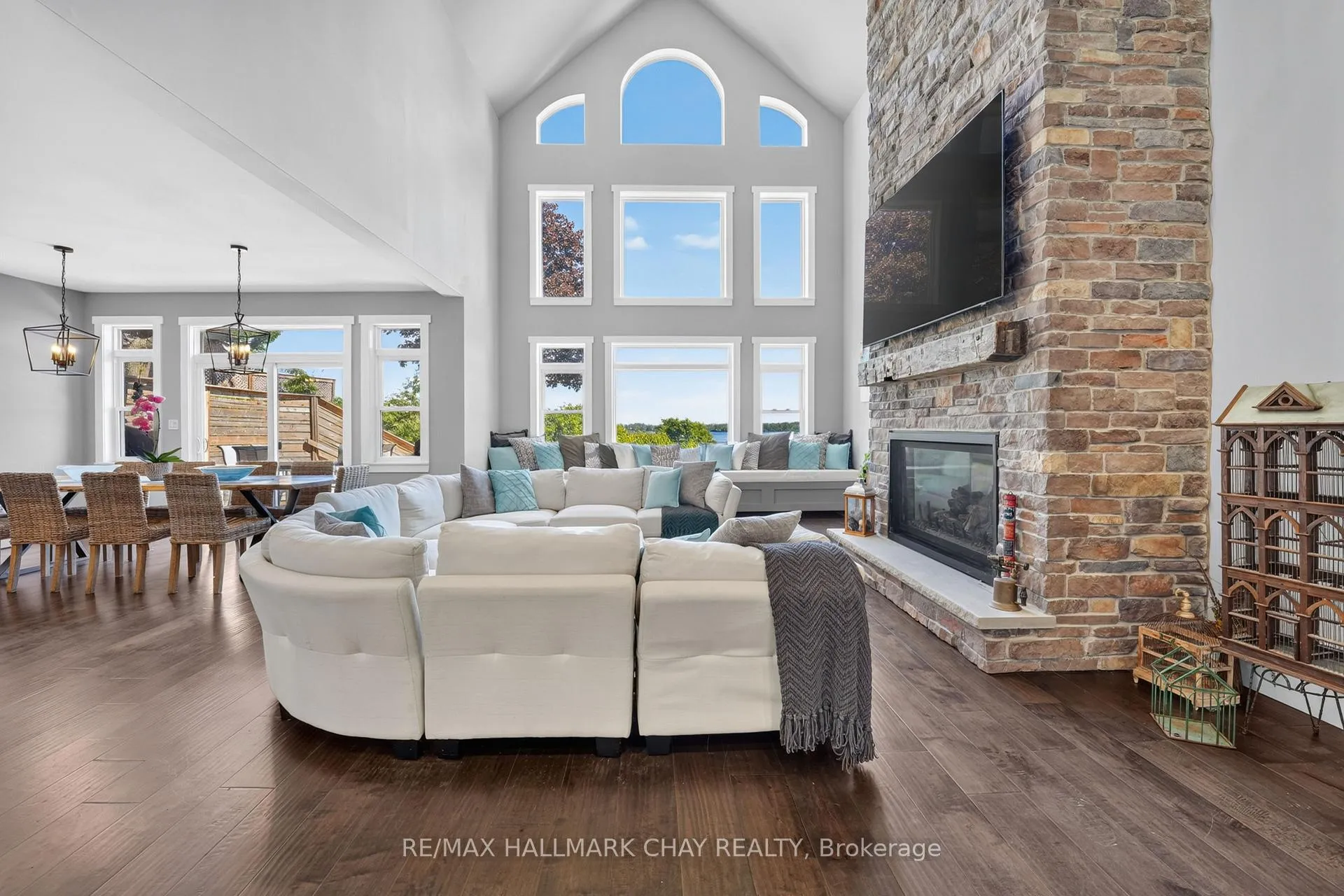 Photo 47 of 465 Mooney Crescent, Orillia — HOMEH