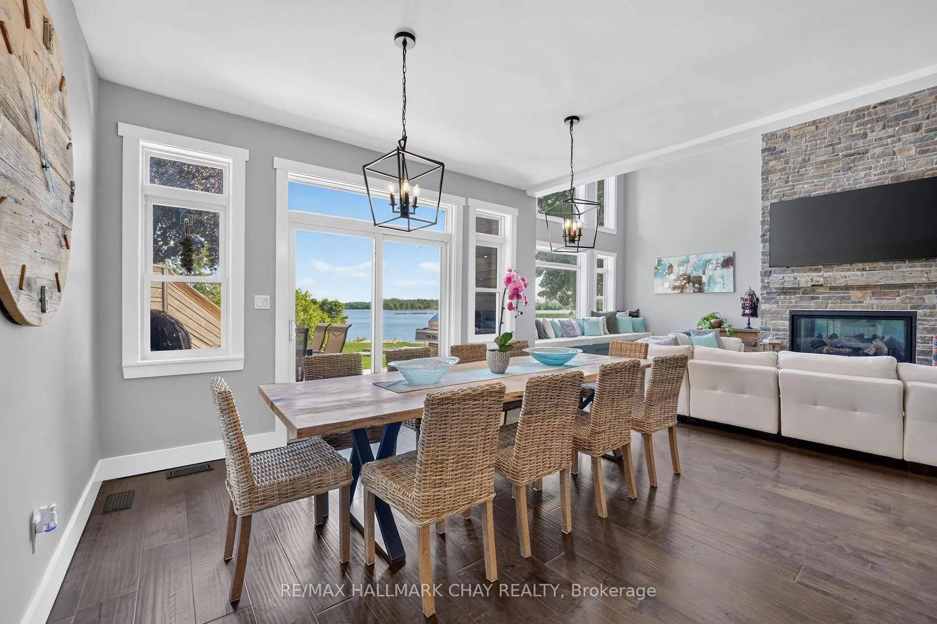 Photo 54 of 465 Mooney Crescent, Orillia — HOMEH