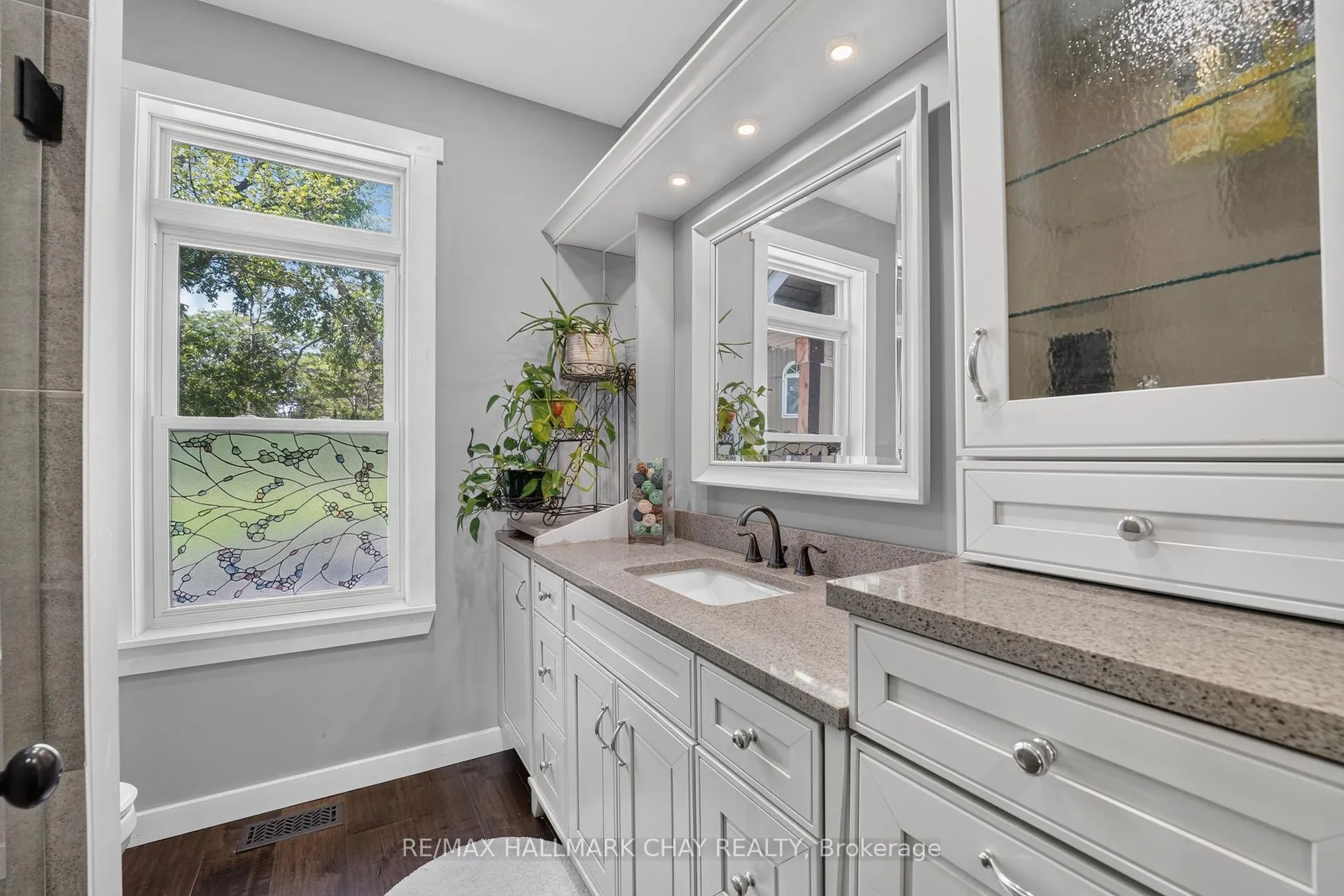 Photo 61 of 465 Mooney Crescent, Orillia — HOMEH