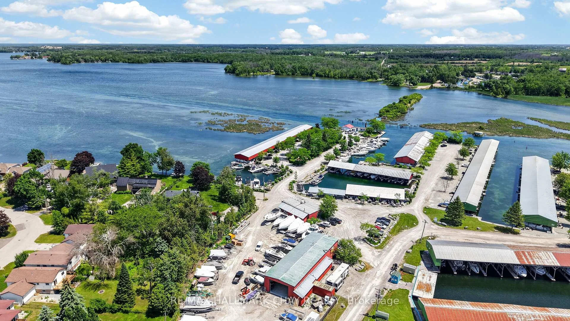 Photo 27 of 465 Mooney Crescent, Orillia — HOMEH